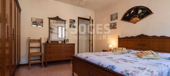 Apartamento de 5 habitaciónes en Arezzo, Italy No. 79485 34