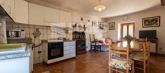 Apartamento de 5 habitaciónes en Arezzo, Italy No. 79485 25