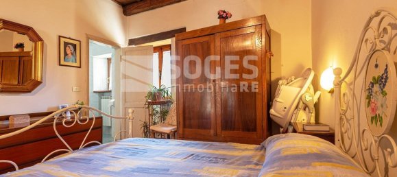 Apartamento de 5 habitaciónes en Arezzo, Italy No. 79485 18