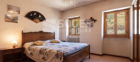 Apartamento de 5 habitaciónes en Arezzo, Italy No. 79485 32