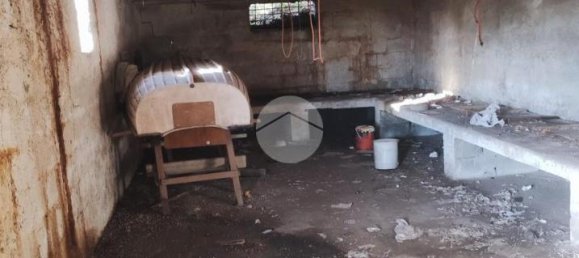 4-salle Maison à Torre del Greco, Italy No. 6535 9