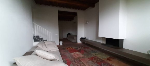 6 rooms Villa in San Giuliano Terme, Italy No. 112447 4
