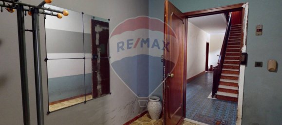 Квартира с 2 спальнями в Россильоне, Италия № 358225 3