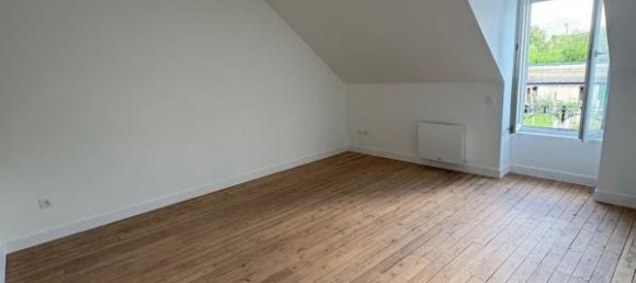 Casa de 3 dormitorios en Le Mans, France No. 288014 5