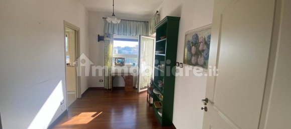 Apartamento T3 em Bari, Italy N.º 371114 27