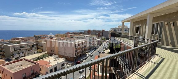 6 bedrooms Penthouse in Syracuse, Italy No. 286098 11