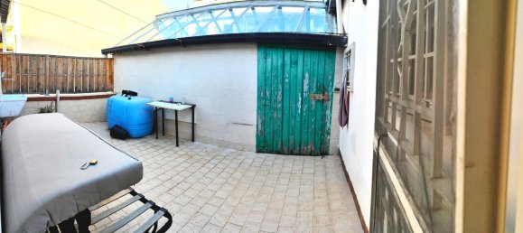 Пентхаус с 2 спальнями в Бари, Италия № 381722 2