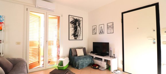 Квартира с 3 комнатами в Тортоли, Италия № 152232 25