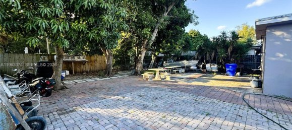 4 chambres villa à vendre à Miami, Miami-Dade, Florida, USA № 615655 9