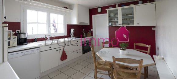 3 bedrooms House in Soullans, France No. 363380 5