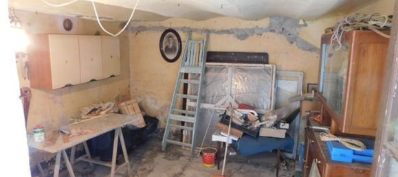 8 rooms House in Sordevolo, Italy No. 114990 3