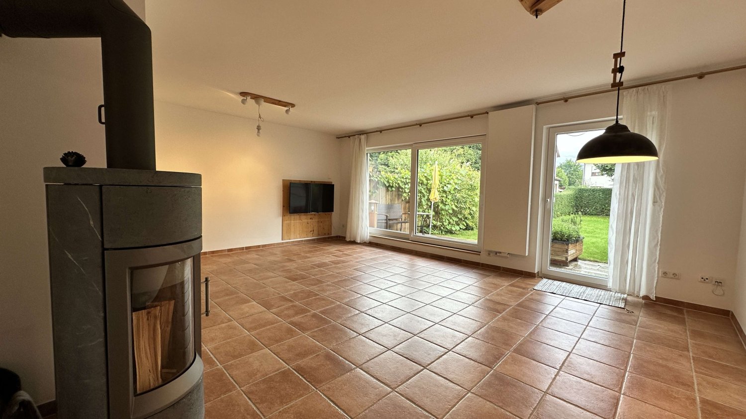 3 غرف نوم تاون هاوس في Dachau, Germany رقم 247548