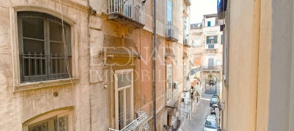 3 bedrooms Apartment in Naples, Italy No. 328867 13