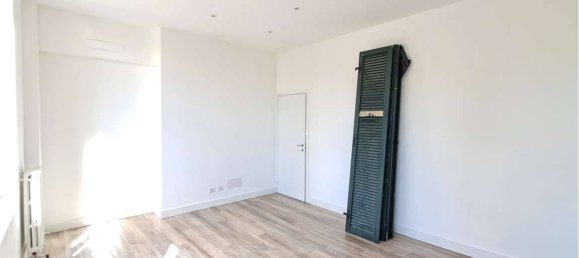 Квартира с 1 спальней в Комерио, Италия № 283513 36