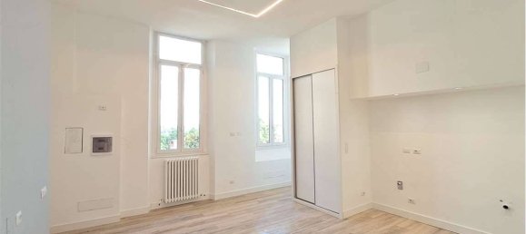 Квартира с 1 спальней в Комерио, Италия № 283513 4