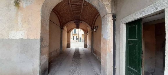 Квартира с 1 спальней в Комерио, Италия № 283513 41