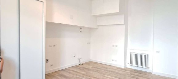 Квартира с 1 спальней в Комерио, Италия № 283513 6