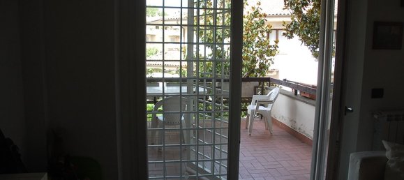 Квартира с 2 комнатами в Капраника, Италия № 71018 13