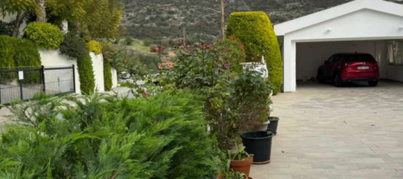 Дом с 6 спальнями в Тала, Кипр № 6759 13