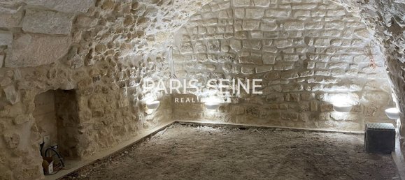 3 rooms Apartment in Paris, France No. 161586 3