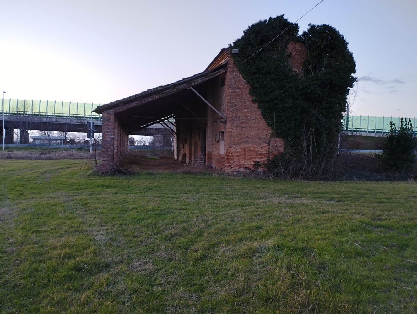 5-Zimmer Haus in Piacenza d'Adige, Italy, Nr. 198895