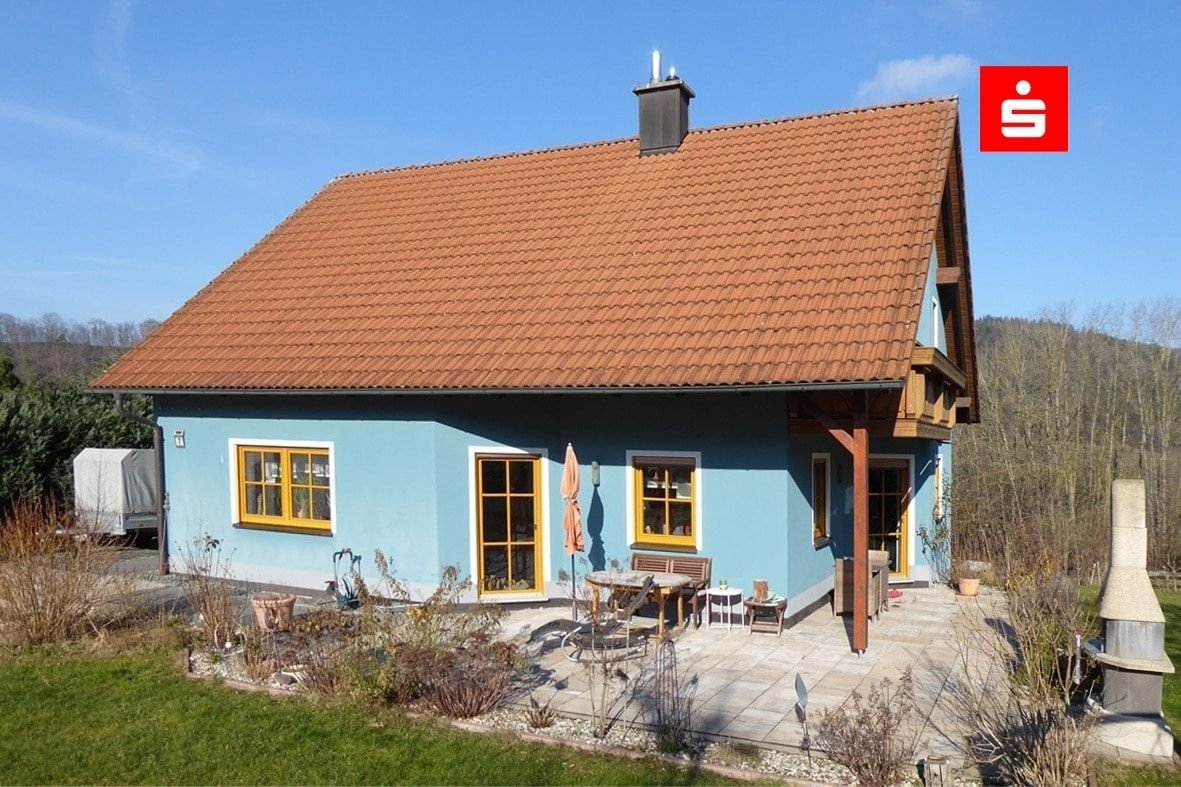 Дом с 5 комнатами в Баден-Вюртемберг, Германия № 77596