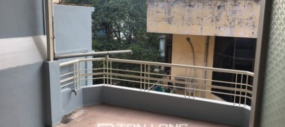 Дом с 5 спальнями в Бадинь, Вьетнам № 2203 11