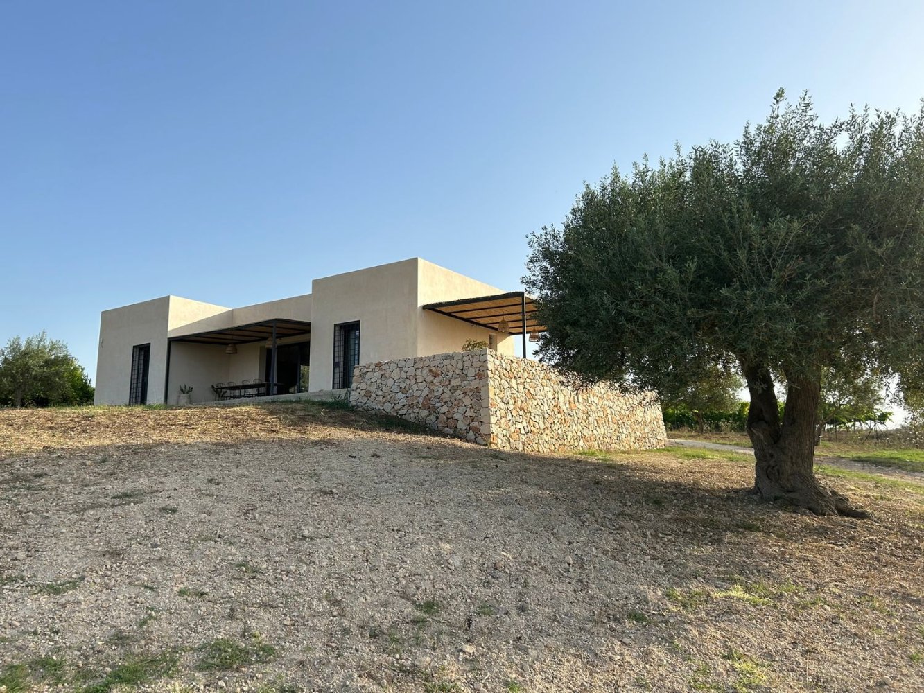 Villa de 2 habitaciónes en Noto, Italy No. 281221