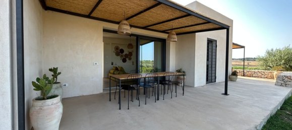 Villa de 2 habitaciónes en Noto, Italy No. 281221 14