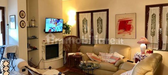 3 bedrooms Villa in Montignoso, Italy No. 49599 10