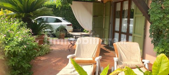 3 bedrooms Villa in Montignoso, Italy No. 49599 6