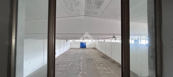 1385m² Warehouse in Sestu, Italy No. 150282 18