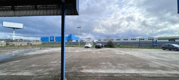 1385m² Warehouse in Sestu, Italy No. 150282 28