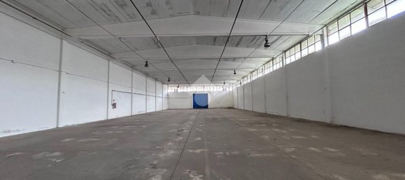 1385m² Warehouse in Sestu, Italy No. 150282 2