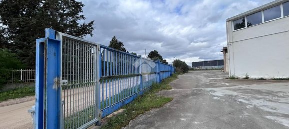1385m² Warehouse in Sestu, Italy No. 150282 37