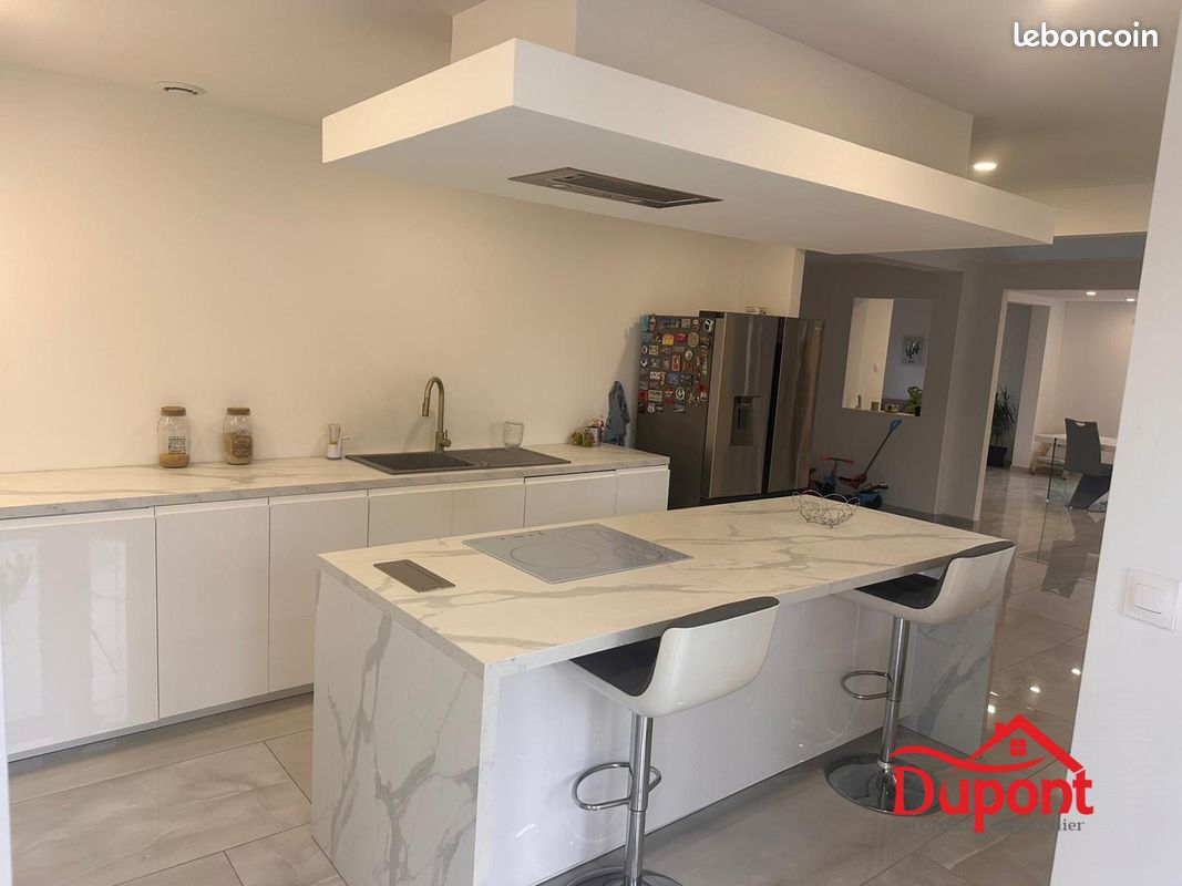 Дом с 3 спальнями в Денен, Франция № 155560