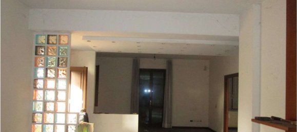 4 rooms Villa in Burago di Molgora, Italy No. 5323 13