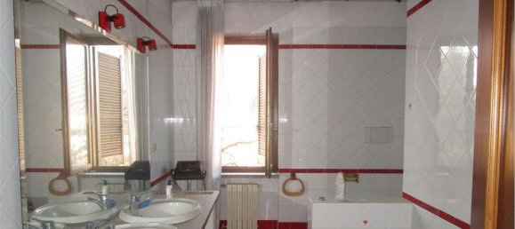 4 rooms Villa in Burago di Molgora, Italy No. 5323 21