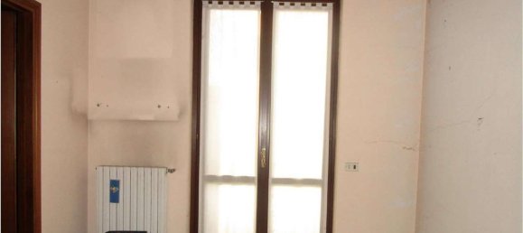 4 rooms Villa in Burago di Molgora, Italy No. 5323 23