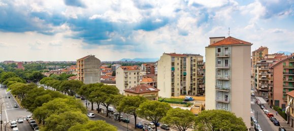 2 rooms Apartment in Turin, Italy No. 290490 11