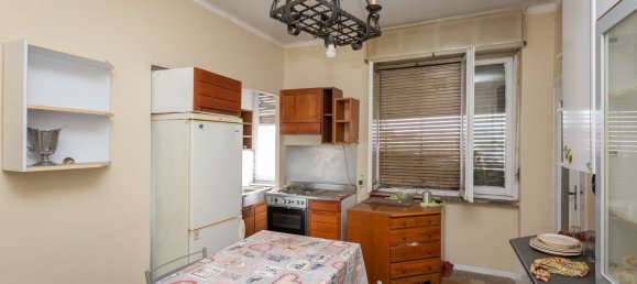 2 rooms Apartment in Turin, Italy No. 290490 5