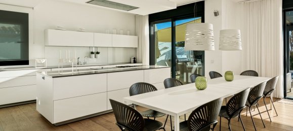 6 Schlafzimmer Villa in Marbella, Spain, Nr. 93705 19