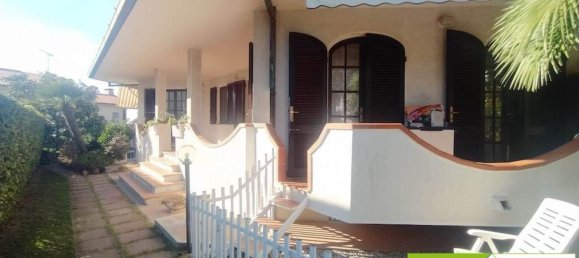 10 rooms Villa in Rosignano Marittimo, Italy No. 48423 2