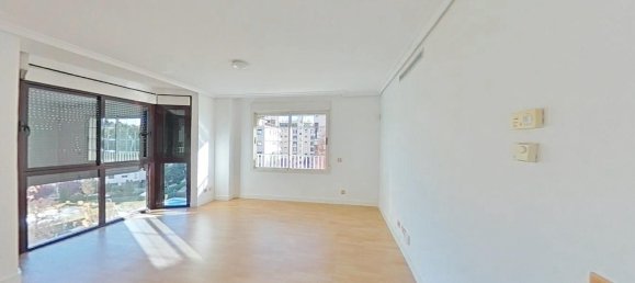 3 chambres Appartement à Madrid, Spain No. 166582 9