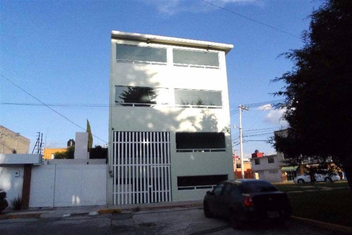 Edificio en San Mateo Atenco, Mexico 120 m² No. 201563