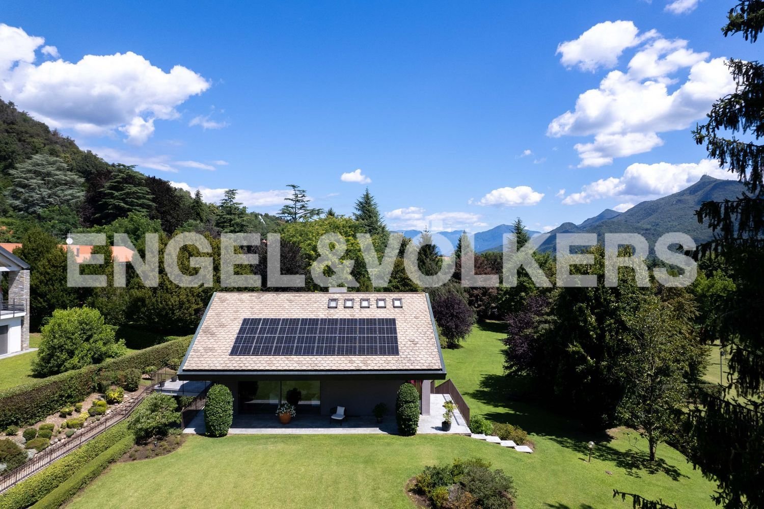 Villa de 8 divisões em Bisuschio, Italy N.º 63327