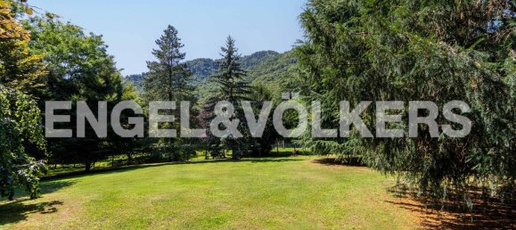 8-salle Villa à Bisuschio, Italy No. 63327 15