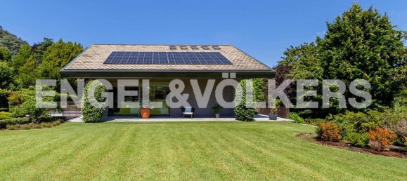 8-salle Villa à Bisuschio, Italy No. 63327 3