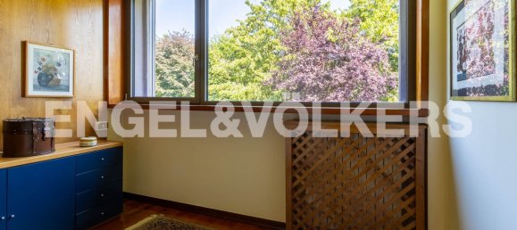 8-salle Villa à Bisuschio, Italy No. 63327 37