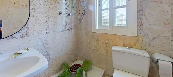 5 bedrooms House in Churriana, Spain No. 184130 13